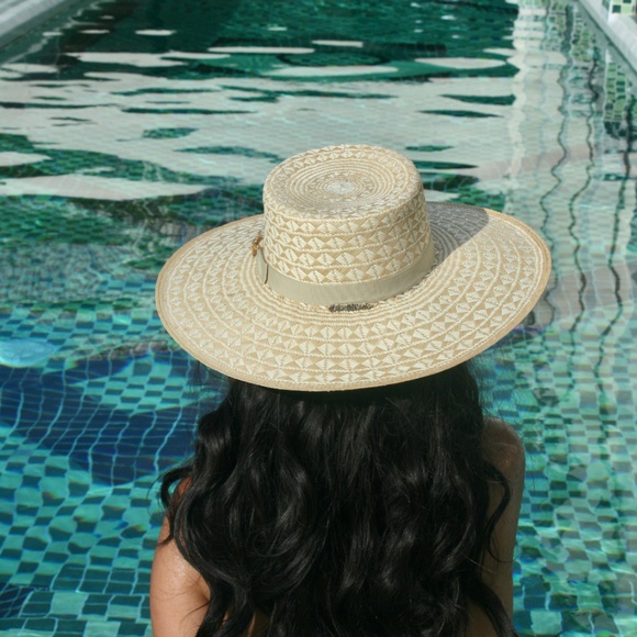 LOURDES STRAW HAT - Picture 4 of 10